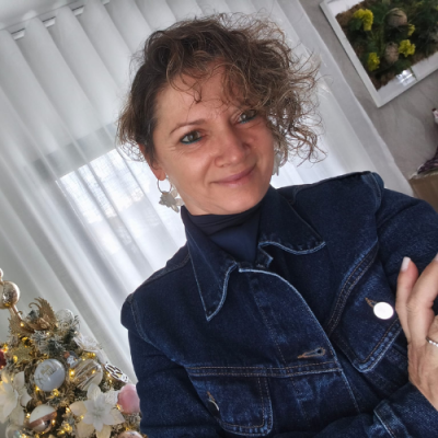 carla cstrends website